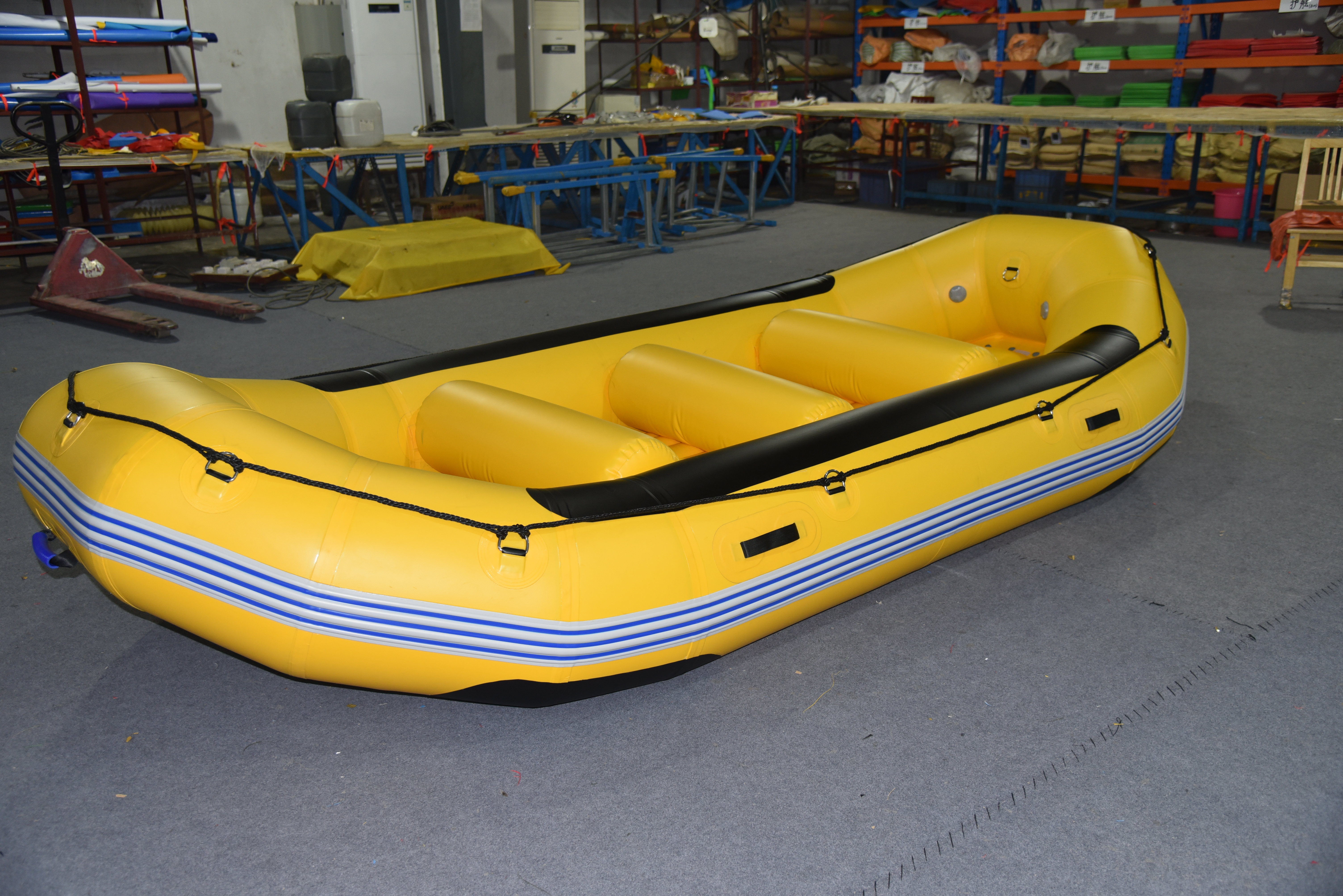 Cheap Price Of 4.25m Self Bailing Inflatable Boat 14 Foot Rafting Boat