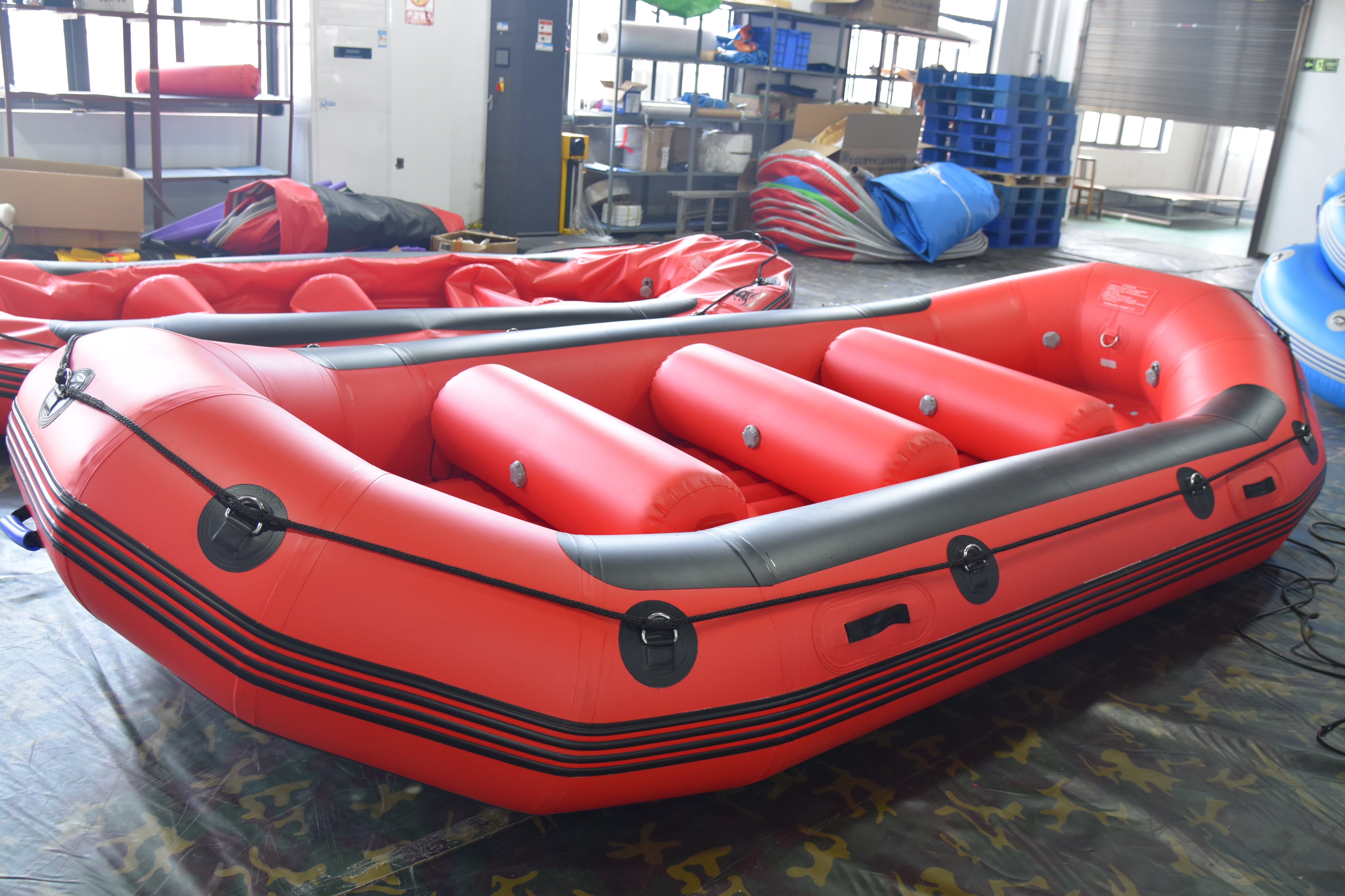New Design 18 Feet Inflatable Boat White Water Rafts Supplier In China